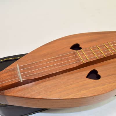 Heart Mountain Dulcimer w/ Case image 7