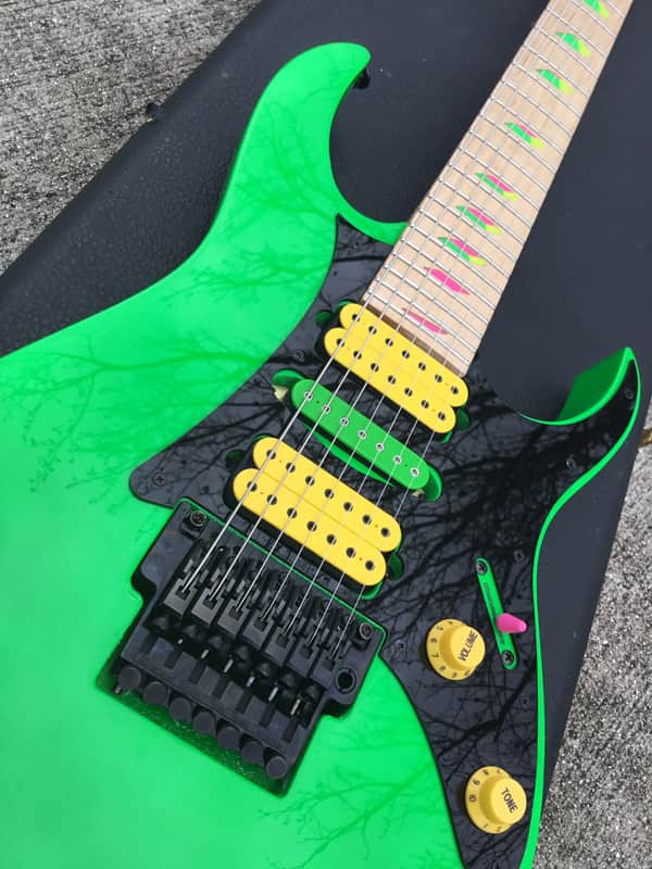 Ibanez Universe RG7620 Pyramid Inlays DiMarzio Ionizers UV1000C 7