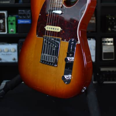 Fender Player Plus Nashville Telecaster with Pau Ferro Fretboard 2023 - Present - Sienna Sunburst image 20