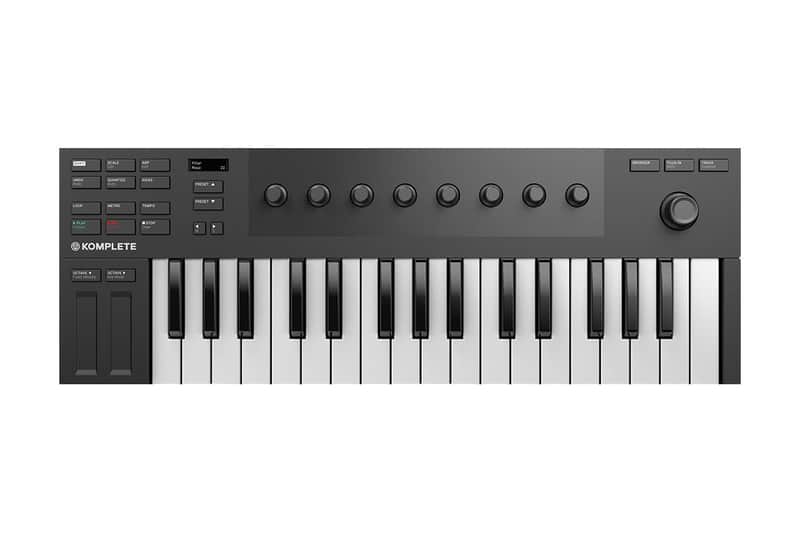 NI Komplete Kontrol M32 Compact Keyboard image 1