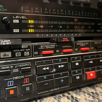 Vintage Pioneer SA-V70 1986 Receiver with Detachable Remote- Black image 2