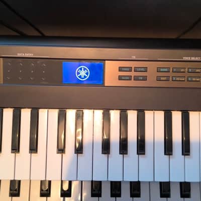 Yamaha Reface DX Mini Mobile Keyboard 2015 - Present - Black