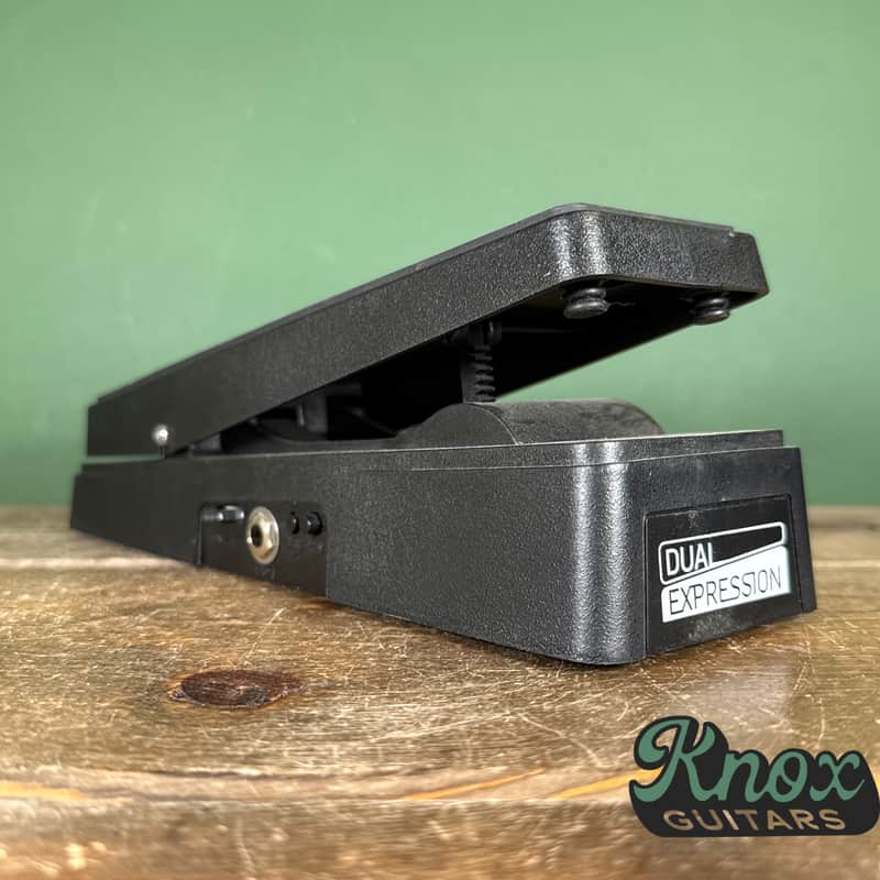 Electro-Harmonix Dual Expression