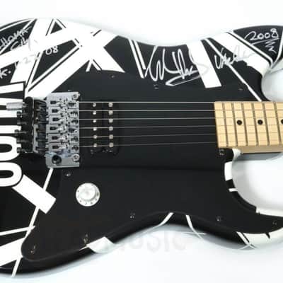 EVH CHARVEL EVH Art Serie Van Halen Played and Signed 2008 - Stage Used image 9