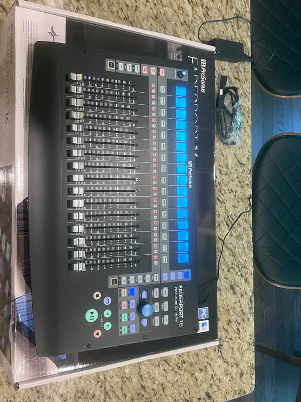 PreSonus FaderPort 16 16-Channel USB Control Surface - Black (Nice) image 1