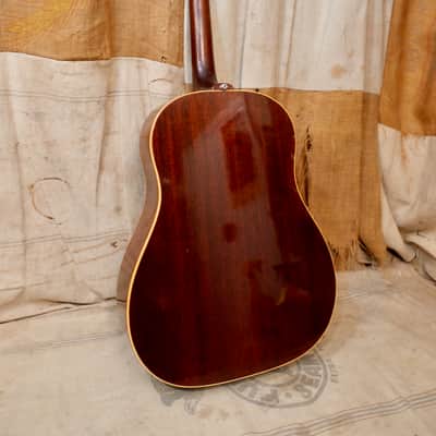 Gibson J-45 1967 - Cherry Sunburst image 8
