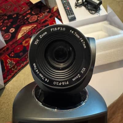 AViPAS AV-1281G HDMI PTZ Camera with PoE 2019 - Grey image 2