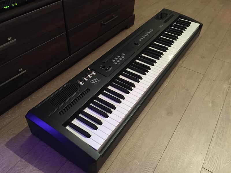 Williams Allegro 88 key digital piano keyboard image 1