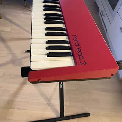 Nord Lead 2 Keyboard image 5