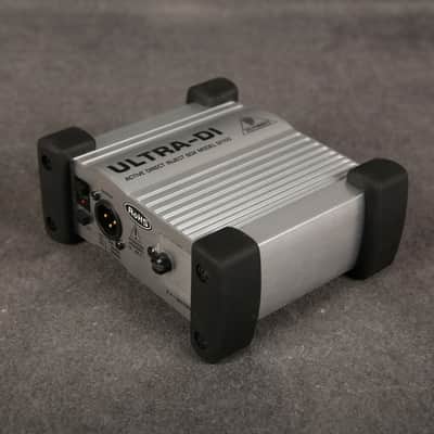 Behringer DI100 Ultra-DI Box - 2nd Hand (167160) image 2