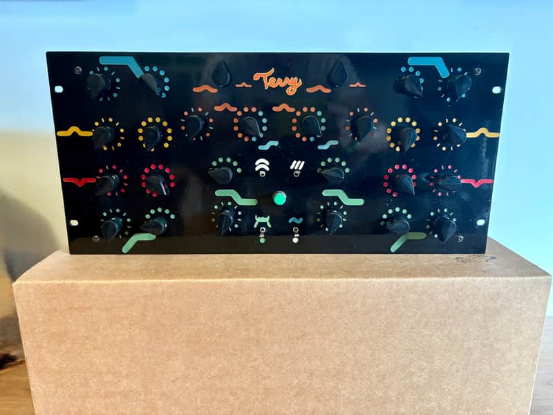 Terry CEQ 2022 - Black image 1