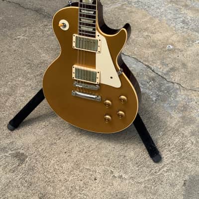 2011 Gibson Custom Shop ’57 Les Paul Goldtop R7 VOS Dark Back – 7 lb 12 oz, One Owner, COA image 3
