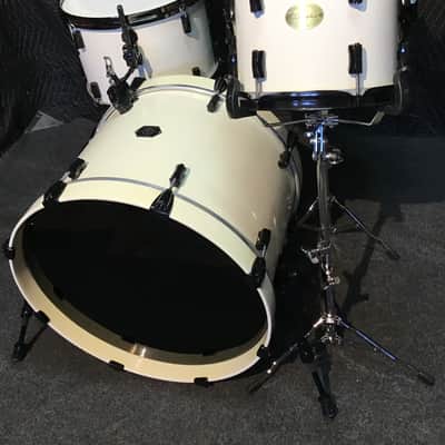 Noble and Cooley Horizon/CD Maple toms-Nesting Toms- Antique White image 1
