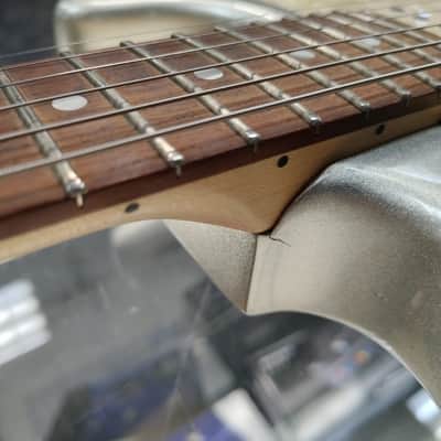 G&L Legacy Series 1997-1999 - Silver image 14