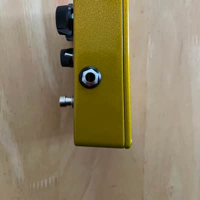 Wren and Cuff Box of War Small Foot Custom Shop with Flat Mid Mod image 5