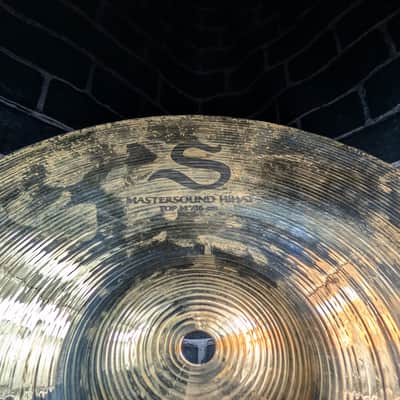 Zildjian S Series 14" Mastersound Hi‑Hat Cymbals – Brilliant Finish – Cutting, Bright, Modern Hi‑Hat Tone – Mastersound Wavy Bottom image 3