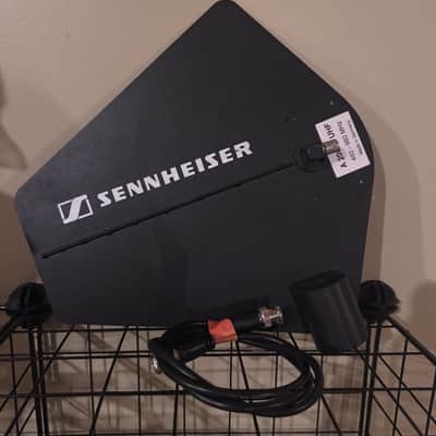 Sennheiser A2003-UHF Wideband Directional Antenna 2010s - Black image 1