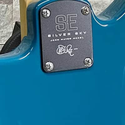 PRS #112108::6J: SE Silver Sky Maple Neck, Nylon Blue with Gig Bag image 3