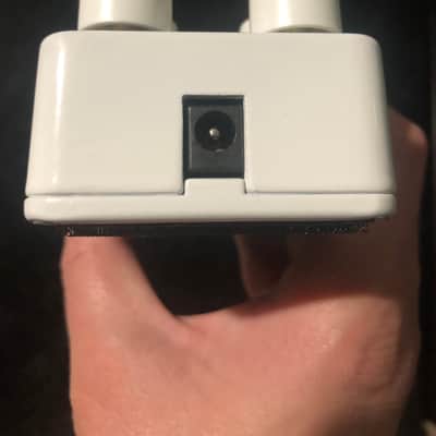 Electro-Harmonix Mod 11 Modulator 2019 - Present - Graphic image 4