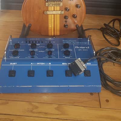 Roland GR300 Guitar Synthesizer 1980 - 1984 - Guitar G-808