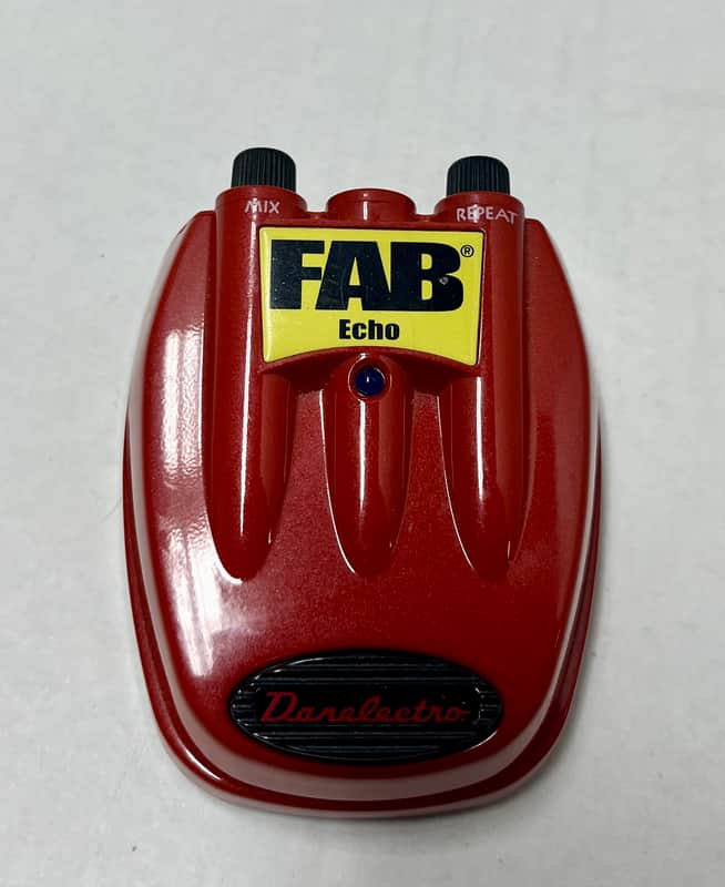 Danelectro Fab Echo 1990s - Red image 1