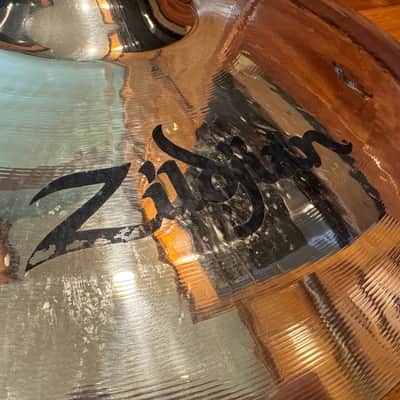 Zildjian 18" A Custom Crash Cymbal 1991 - Present - Brilliant image 4