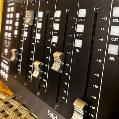 SSL UF8 DAW Controller image 2