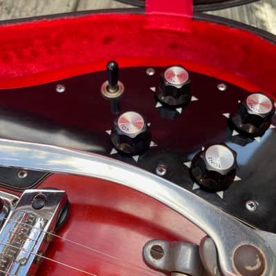 Vintage '60s Kustom K-200 trans red w/OHSC image 10