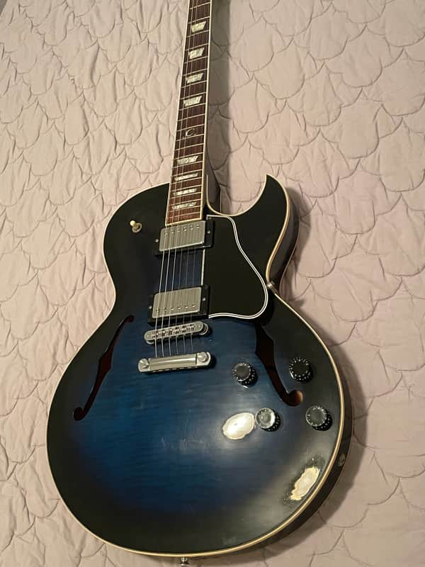 Gibson ES-137 Classic 2002 - 2015 - Blueburst image 1