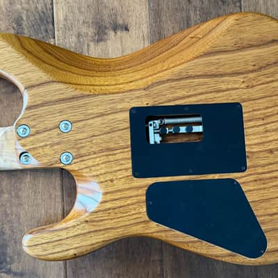 Charvel USA Guthrie Govan Signature HSH Caramelized Ash 2865434700 image 11