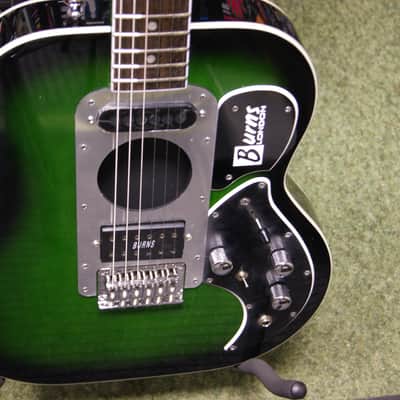 Burns Steer electro acoustic guitar & case (Billy Bragg) imagen 12