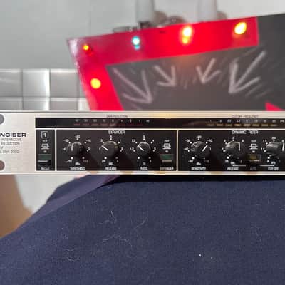 Behringer Denoiser SNR2000 2-Channel Audio Interactive Noise Reduction System 2000s - Black / Silver image 4