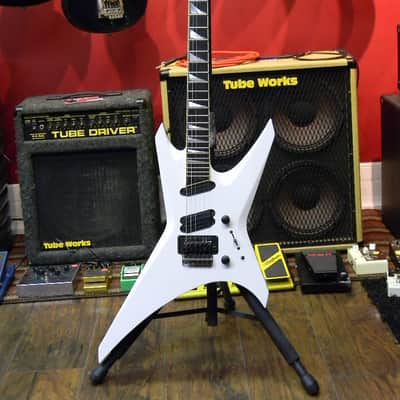 Jackson Professional Warrior Pro 1990 Snow Pearl White Active Electronics image 1