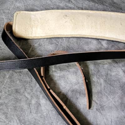 VINTAGE MINT 1967 Bobby Lee Black Leather "Buddy Holly" Guitar Strap! image 6