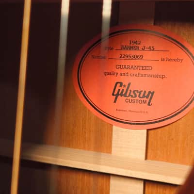Gibson Custom 1942 Banner J-45 Reissue Vintage Sunburst 2023 image 13