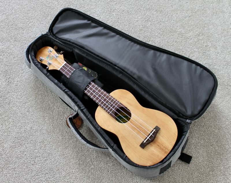 Big Island Ukulele Co. Solid Golden Koa Soprano KT-SPS W/ Carrying Case image 1