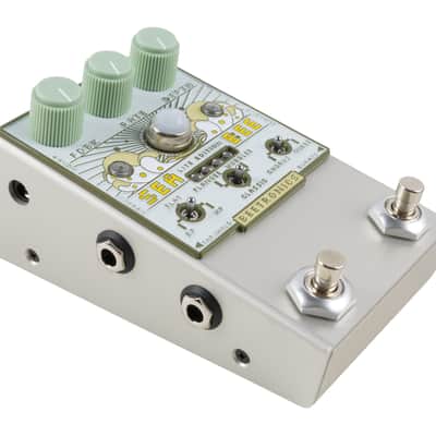 Beetronics FX Seabee Lite Edition Stereo BBD Chorus Pedal (Cream) image 2