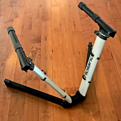 Roland V-Stand - KS-V7 - Keyboard & DJ stand in Mint Condition