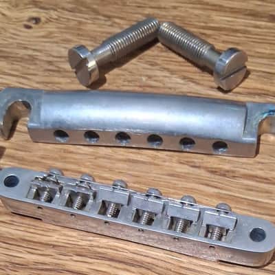 Vintage Gibson ABR-1 Patent Number Bridge & Tail Piece - 1965-72 - Nickel image 1