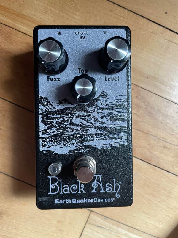 EarthQuaker Devices Black Ash Endangered Fuzz