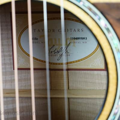 Taylor 618e 2015 – Natural – Extreme Flamed Maple Back & Sides image 17