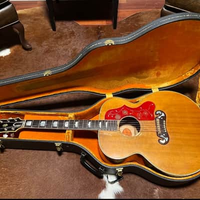 Gibson J-200 1968 - Natural image 1