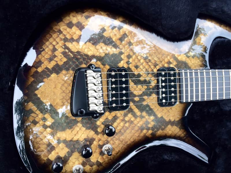 Parker Fly Snake Skin image 1
