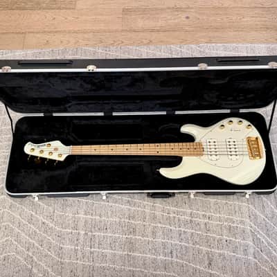 Ernie Ball Music Man Stingray 5 HH 2015 - Ivory White image 2