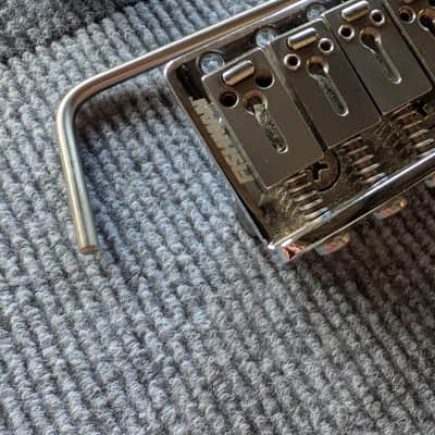 Fishman Powerbridge Stratocaster Piezo Saddle Tremolo - Chrome image 3