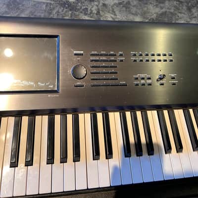 Korg Kronos 88 2010s - Black image 4