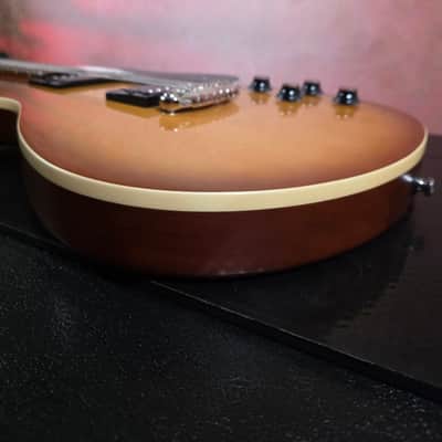 Godin Core CT HB 2010s - Lightburst image 6