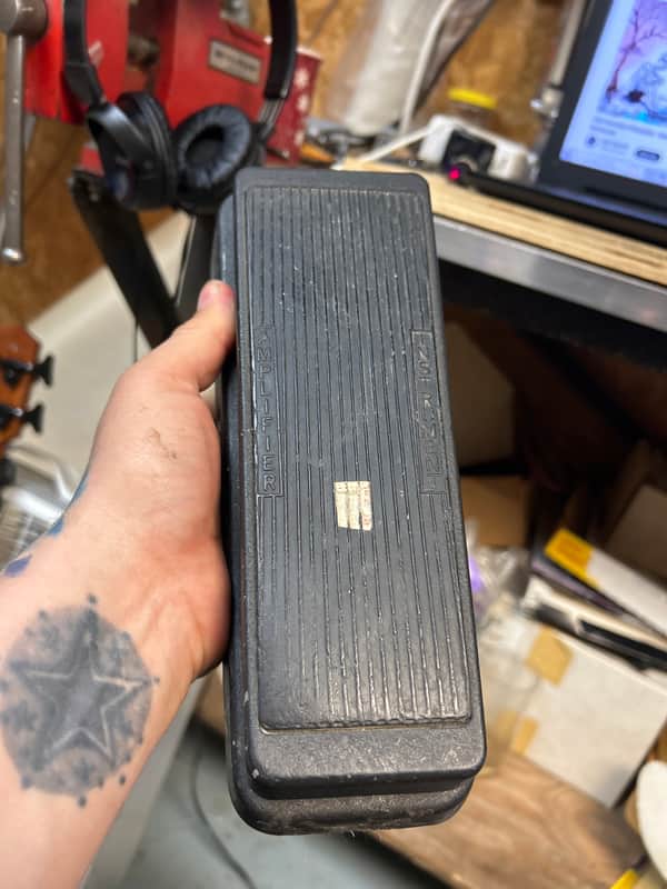 Dunlop GCB95 Cry Baby Standard Wah 1982 - Present - Black image 1