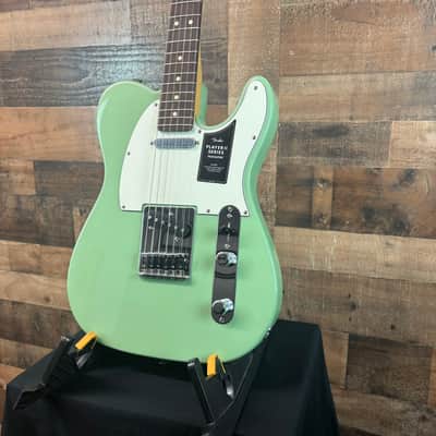 Fender Player II Telecaster Electric Guitar, Rosewood, Birch Green, 681 image 3