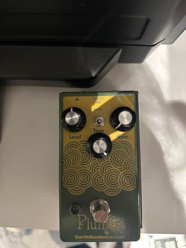 EarthQuaker Devices Plumes Small Signal Shredder